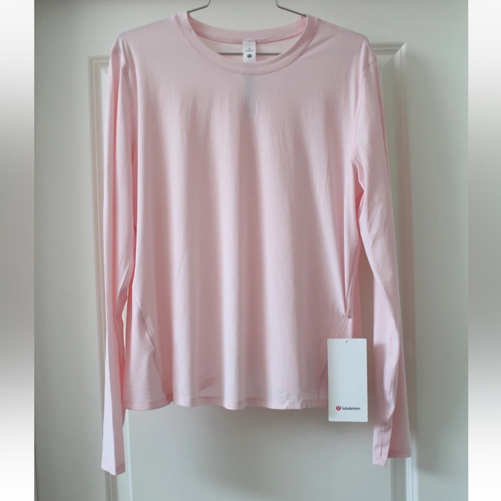 Lululemon Strawberry Milkshake Running long Sleeve size  8 Relaxed Fit New